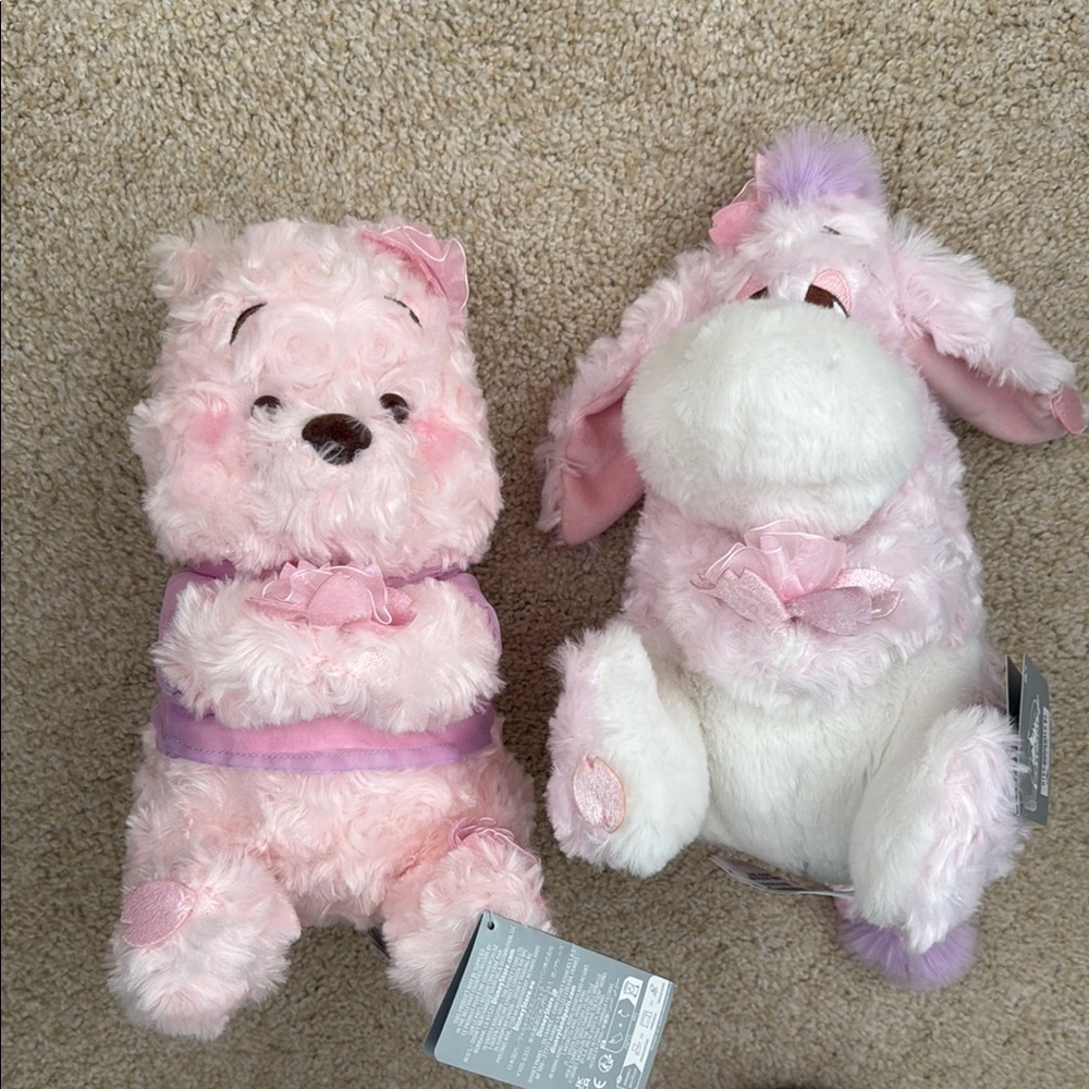 NWT Sakura Pooh and Eeyore Plush Disney